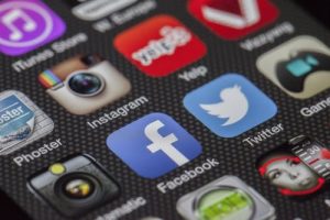 social media linked to depression in teens