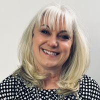 Karren Scholes