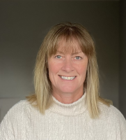 Nicola Brett