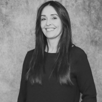 Sharon Lamont, MNCH (Reg.), HPD