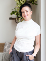 Rowenna Clifford, MNCH (Reg.), HPD, DBS